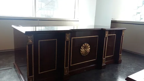 Özel ölçü ofis mobilyası